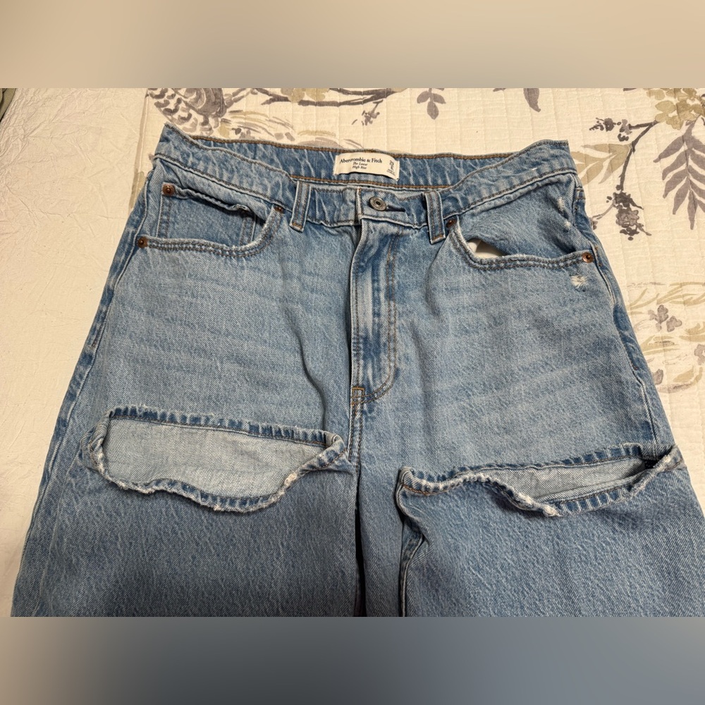 Abercrombie jeans